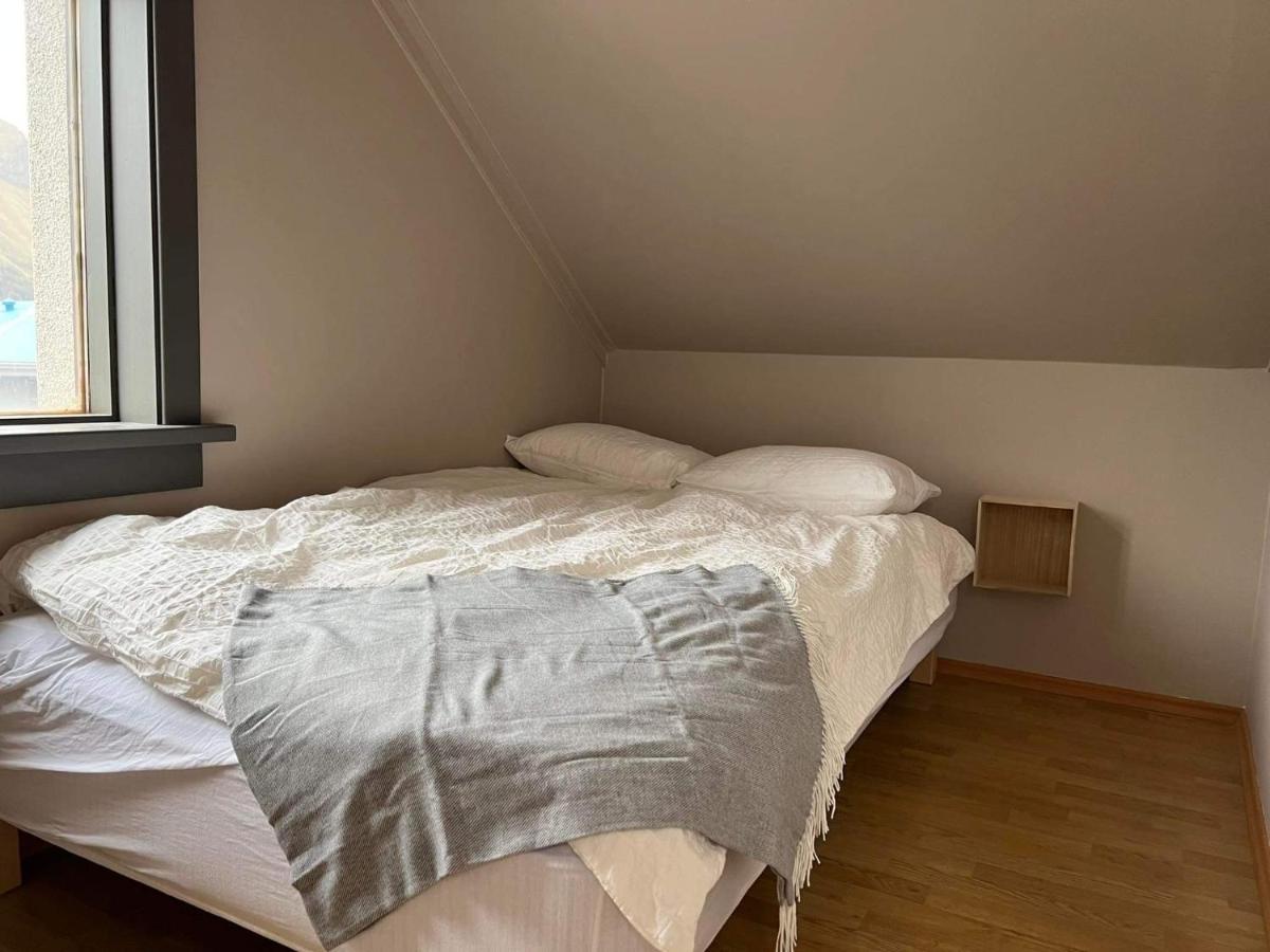 Litith Einbylishus A Besta Stath. Västmannaöarna Exteriör bild